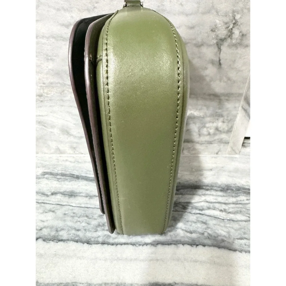 Kate Spade Leather Crossbody in Green‎ – Adjustable Strap, Classic Style